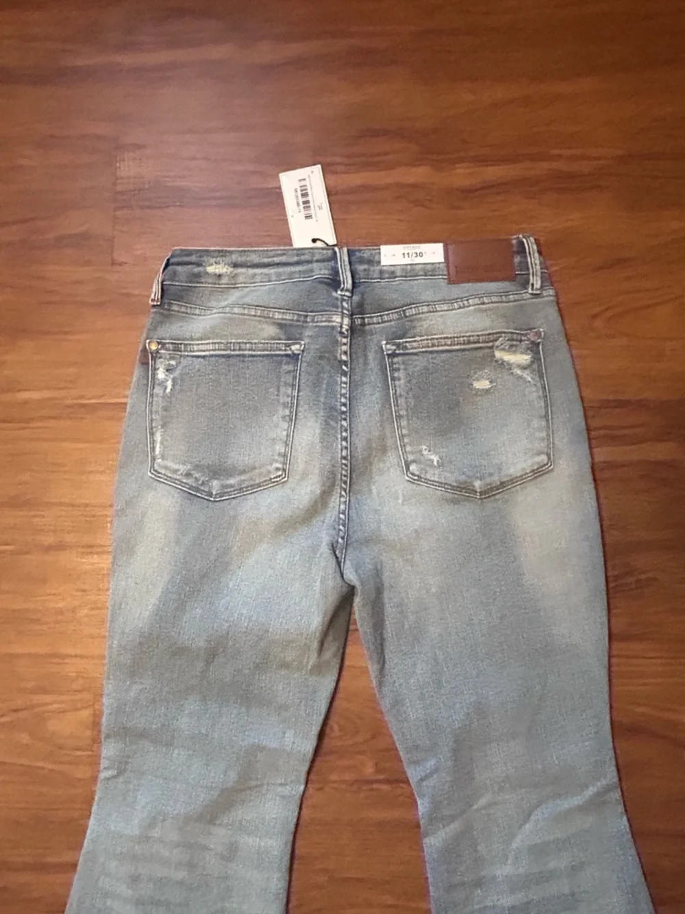 Judy Blue Light Blue Distressed Flare Jeans 11 30 - Picture 5 of 6